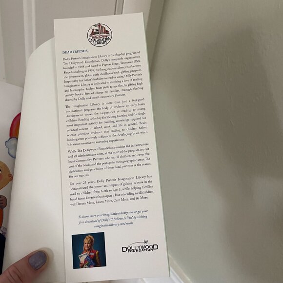 Imagination Library Book - When You Love A Book - Paperback MUST BE BUNDLED - Picture 4 of 4